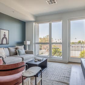 Apartament de închiriat pentru $3,649 pe lună în San Diego, Park Blvd