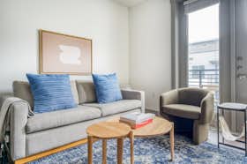 Appartamento in affitto a $1,175 al mese a Austin, Airport Blvd