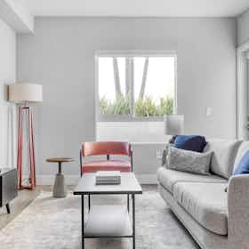 Apartamento en alquiler por $4,118 al mes en Long Beach, Alamitos Ave