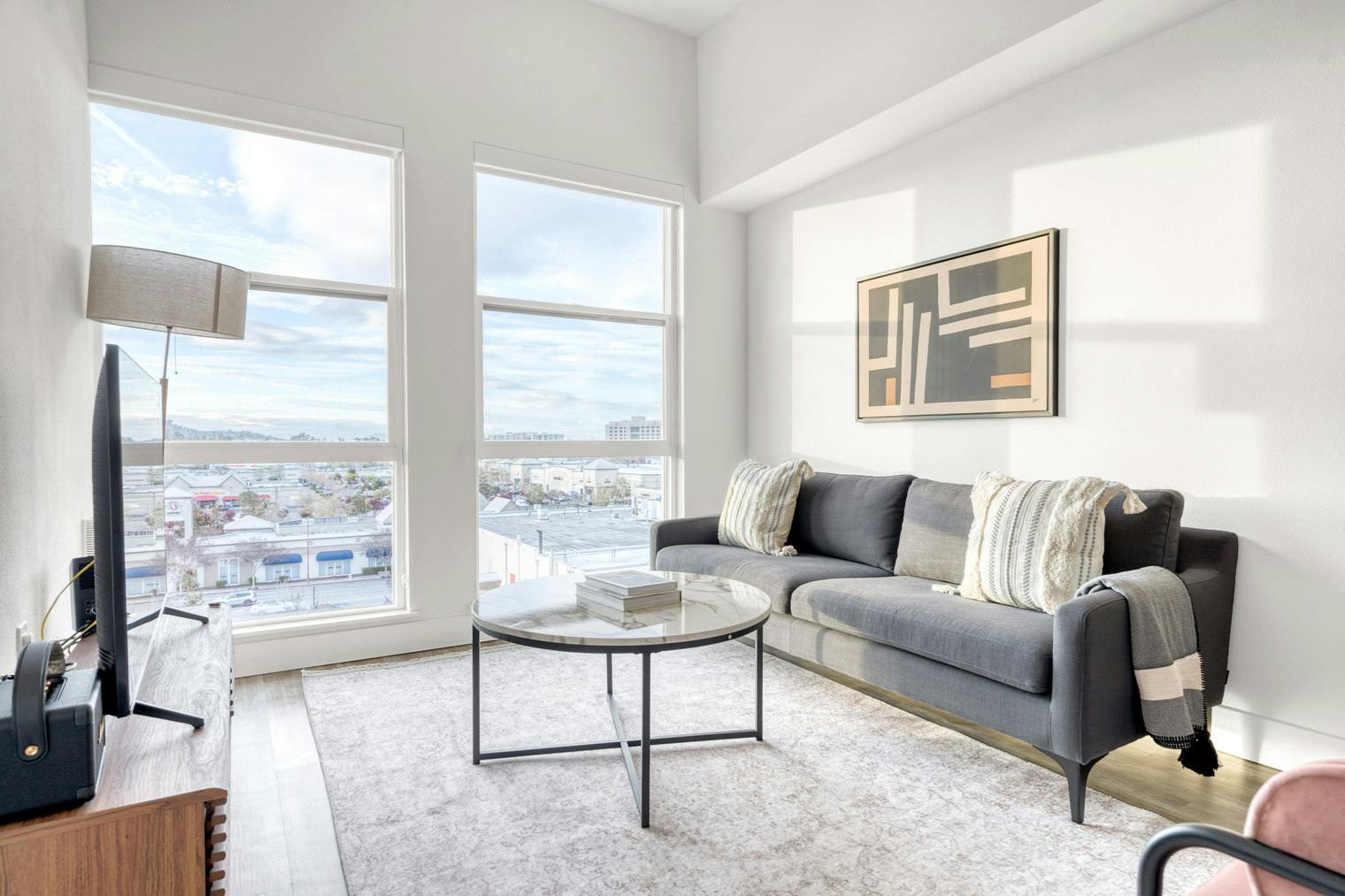 Квартира сдается в аренду за 4 186 € в месяц в Redwood City, El Camino Real