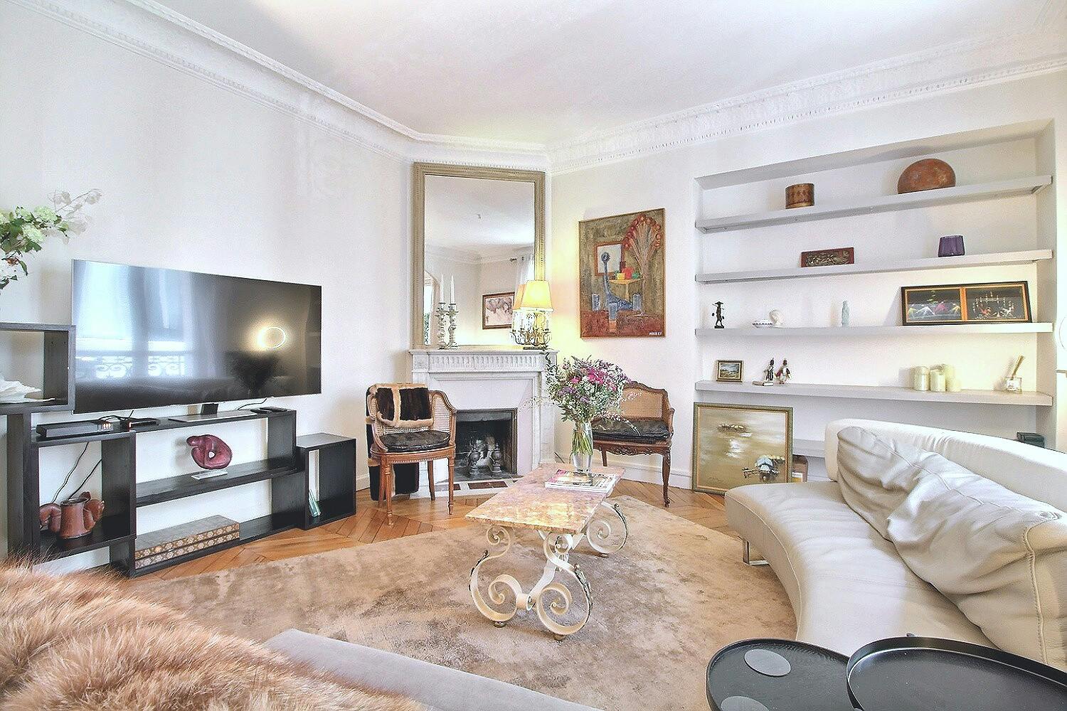 Appartement – Paris, 17th Arrondissement - Plus