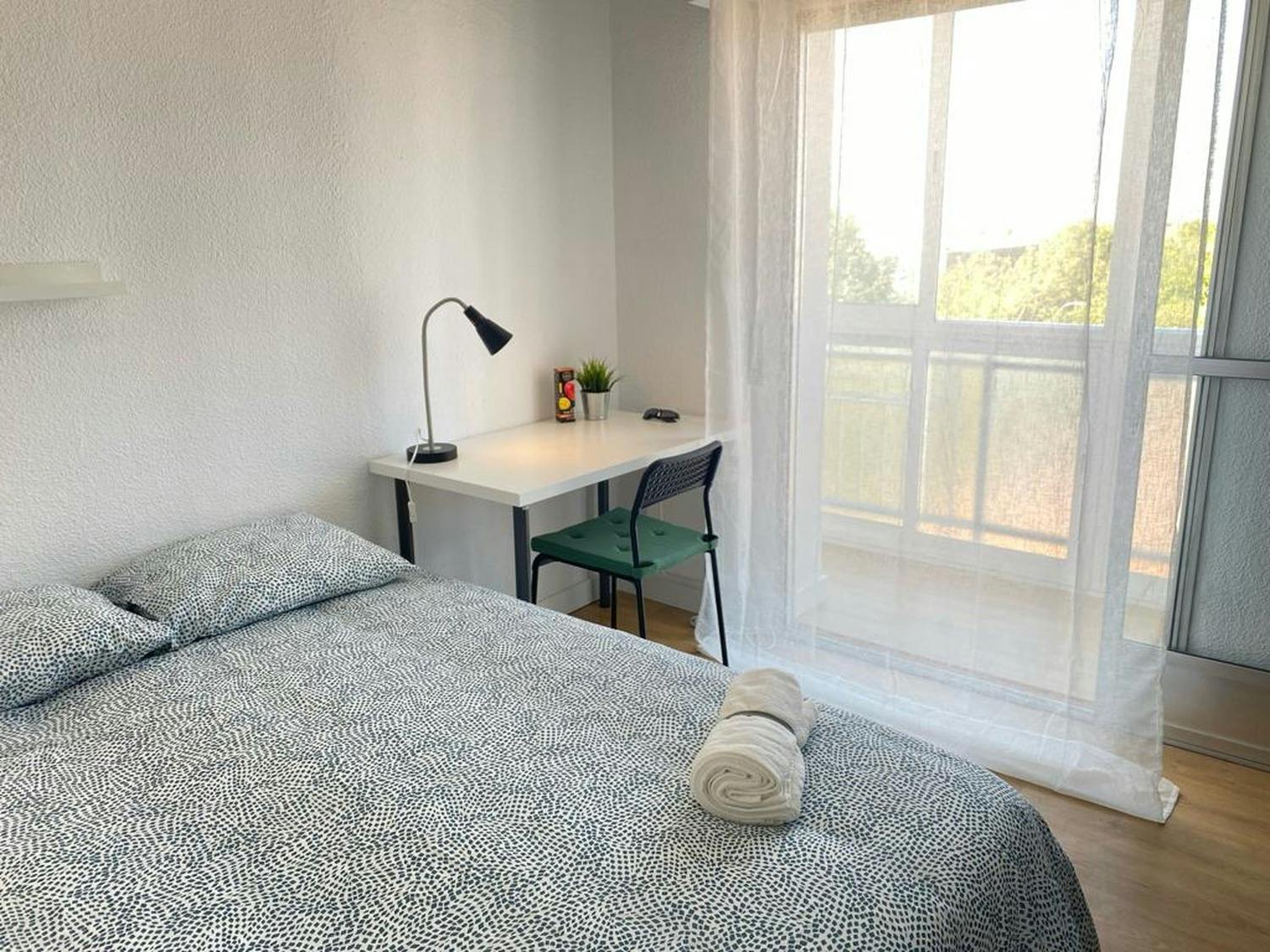 Avenida de las Palomeras, Madrid preview