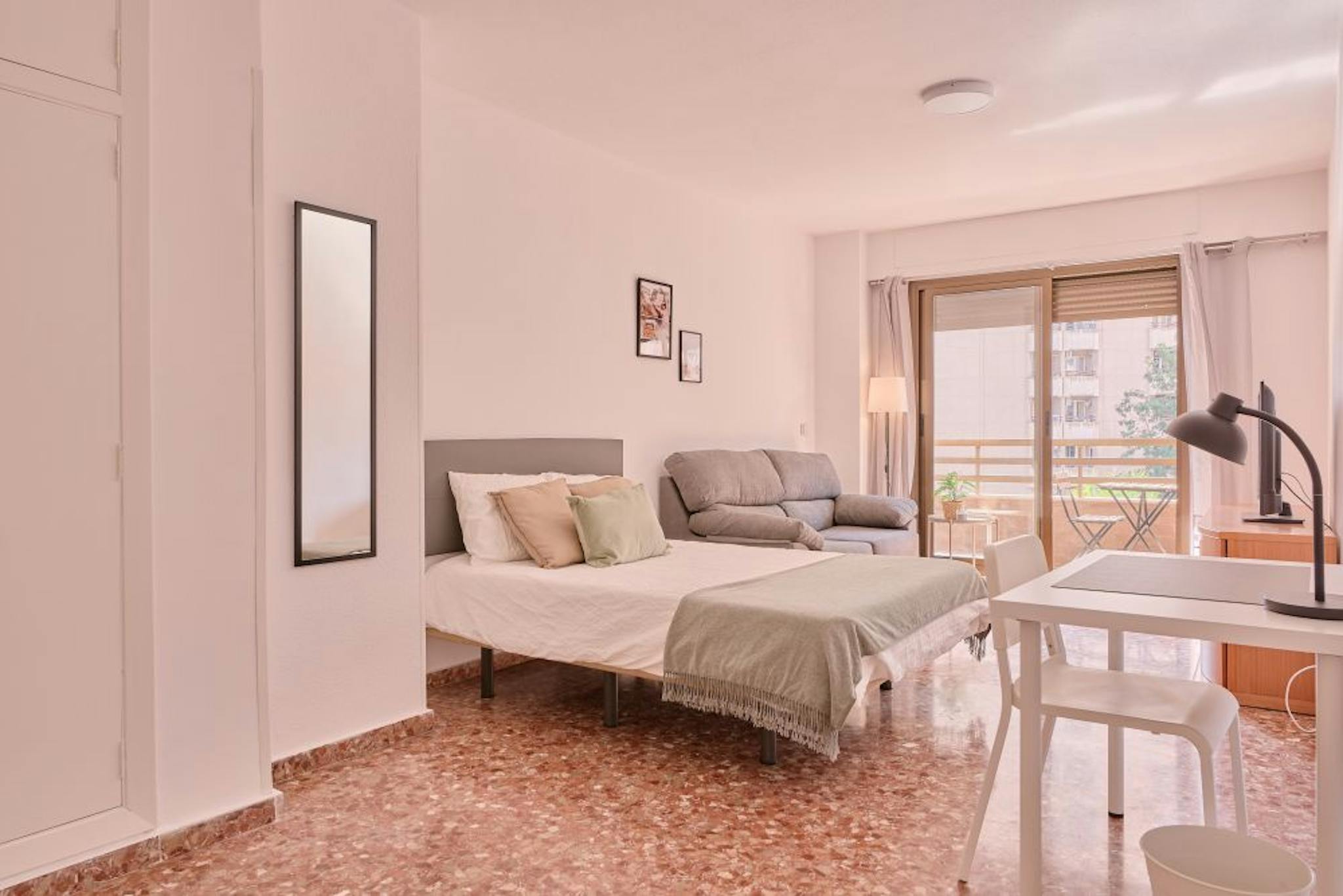 Avenida del Primado Reig, Valencia preview