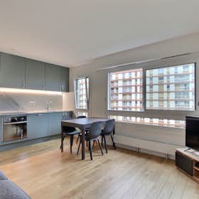 Apartment for rent for €1,669 per month in Paris, Allée des Vergers