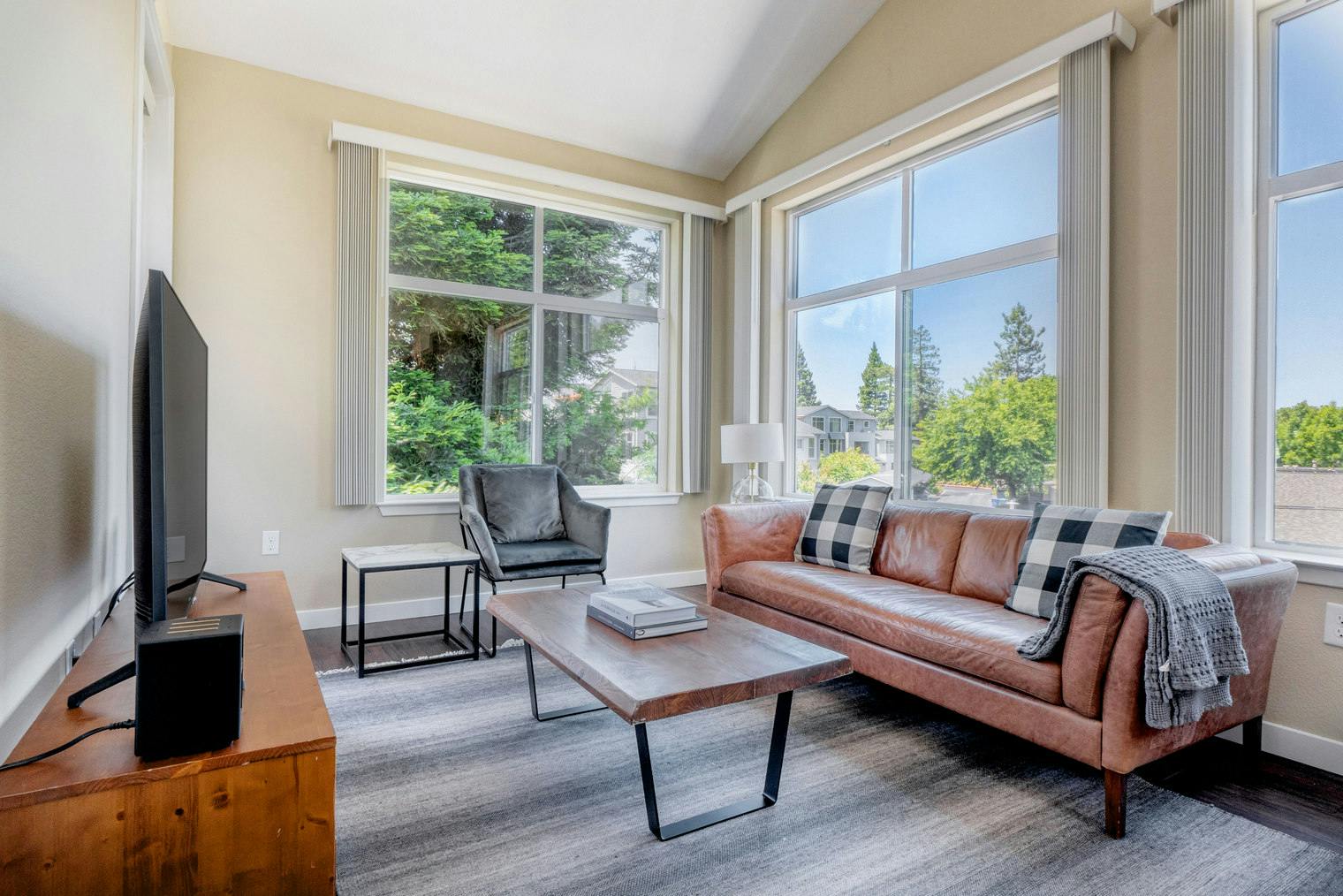 Apartment for rent for $5,037 per month in Mountain View, N Rengstorff Ave