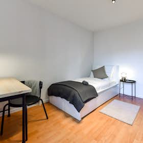 WG-Zimmer for rent for 945 € per month in Munich, Fallstraße