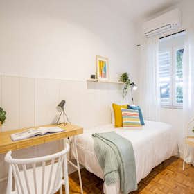 Private room for rent for €720 per month in Madrid, Plaza de Manolete