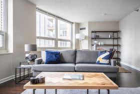 Wohnung zu mieten für $2,284 pro Monat in Chicago, N Rush St