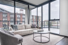 Квартира за оренду для $2,880 на місяць у Chicago, W Randolph St