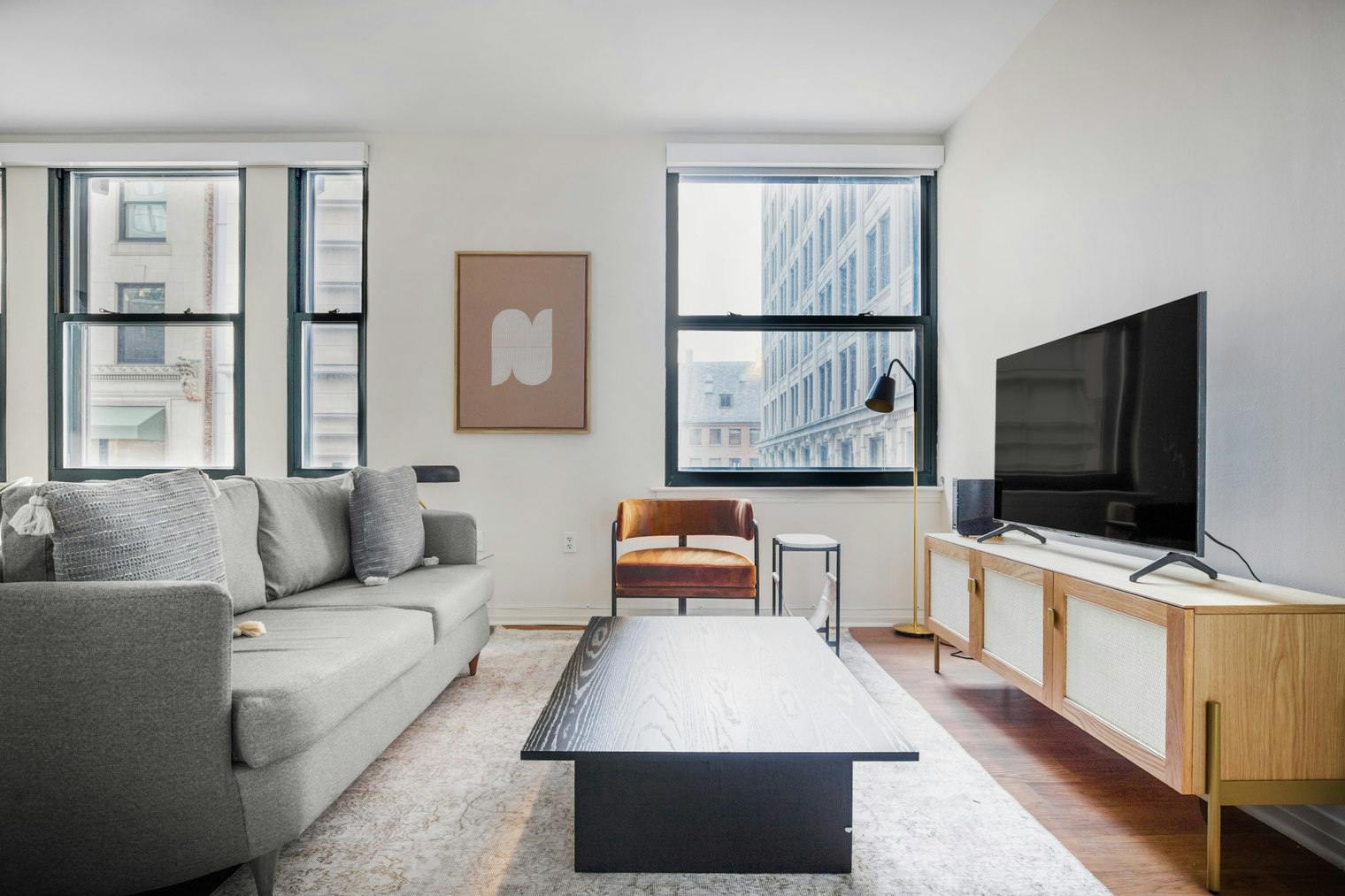 Apartament de închiriat pentru $7,549 pe lună în Boston, India Street