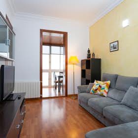 Apartment for rent for €1,595 per month in Barcelona, Carrer d'Entença