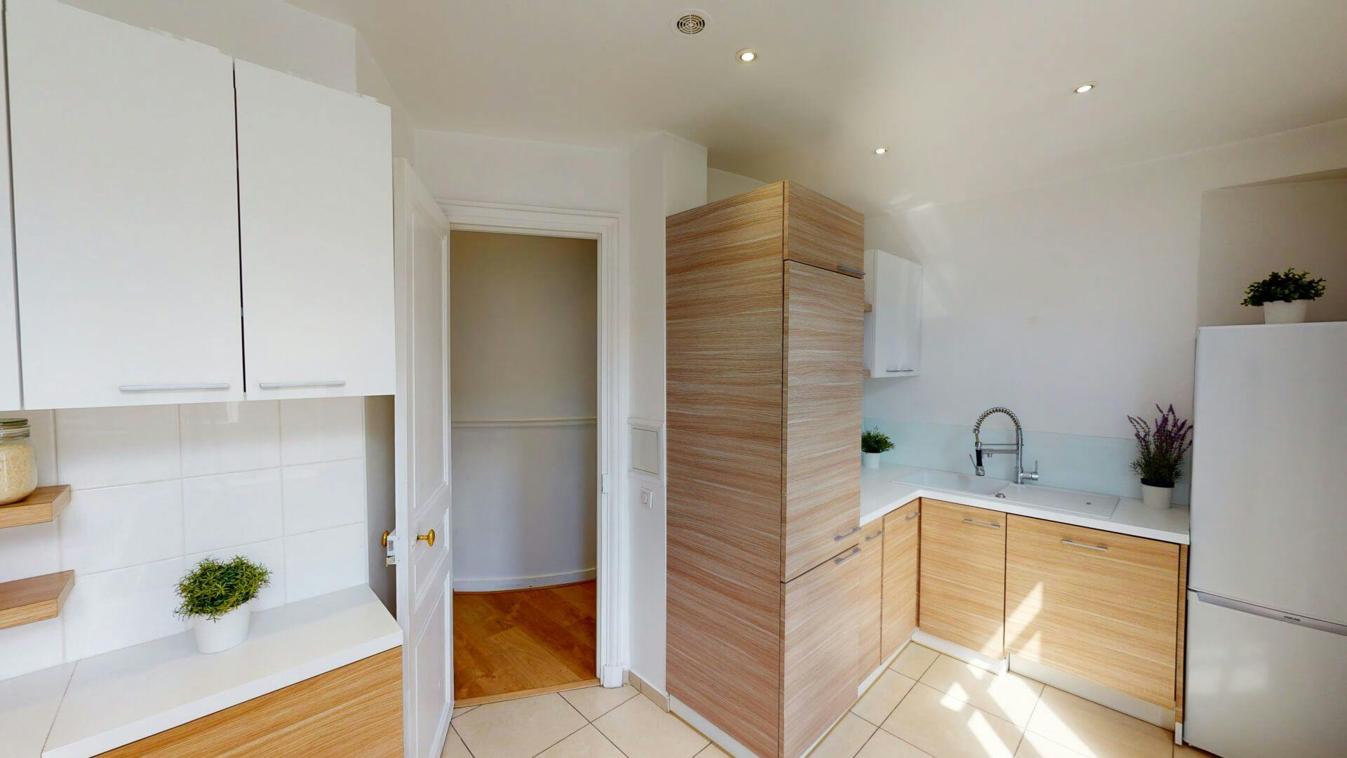 Single room Paris, 13m² — photo 11