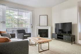 Apartamento para alugar por $2,472 por mês em Los Angeles, S Beverly Glen Blvd
