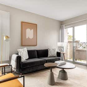 Lägenhet att hyra för $3,113 i månaden i Playa del Rey, W Manchester Ave