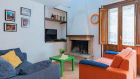 Apartment for rent for €878 per month in Rocca San Giovanni, Vicolo 2 dei Mulini