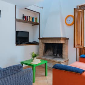 Lägenhet att hyra för 878 € i månaden i Rocca San Giovanni, Vicolo 2 dei Mulini