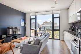 Квартира сдается в аренду за $2,442 в месяц в Washington, D.C., 8th St NW