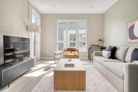 Appartement te huur voor $4,706 per maand in South San Francisco, El Camino Real