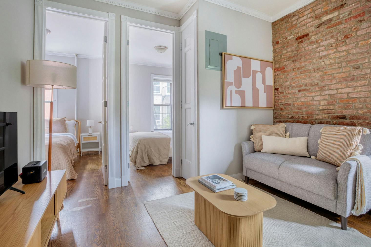 Wohnung zu mieten für $8,369 pro Monat in New York City, East 8th Street