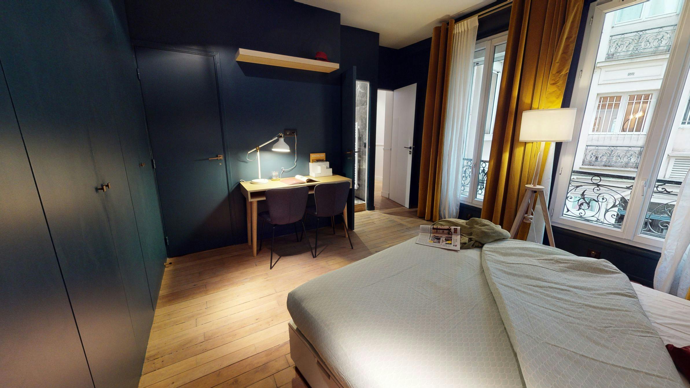 Apartment in Paris, 18th Arrondissement - View 4