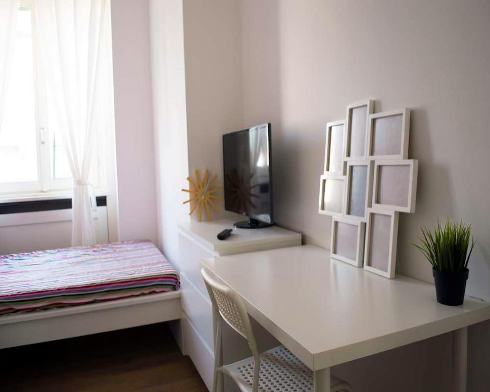 Via Giovan Battista Pergolesi, Milan preview