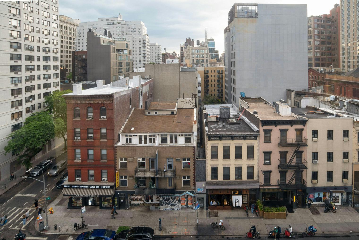 preview gallery tile