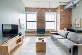 公寓 正在以 $5,799 的月租出租，其位于 Jersey City, Paterson Plank Rd