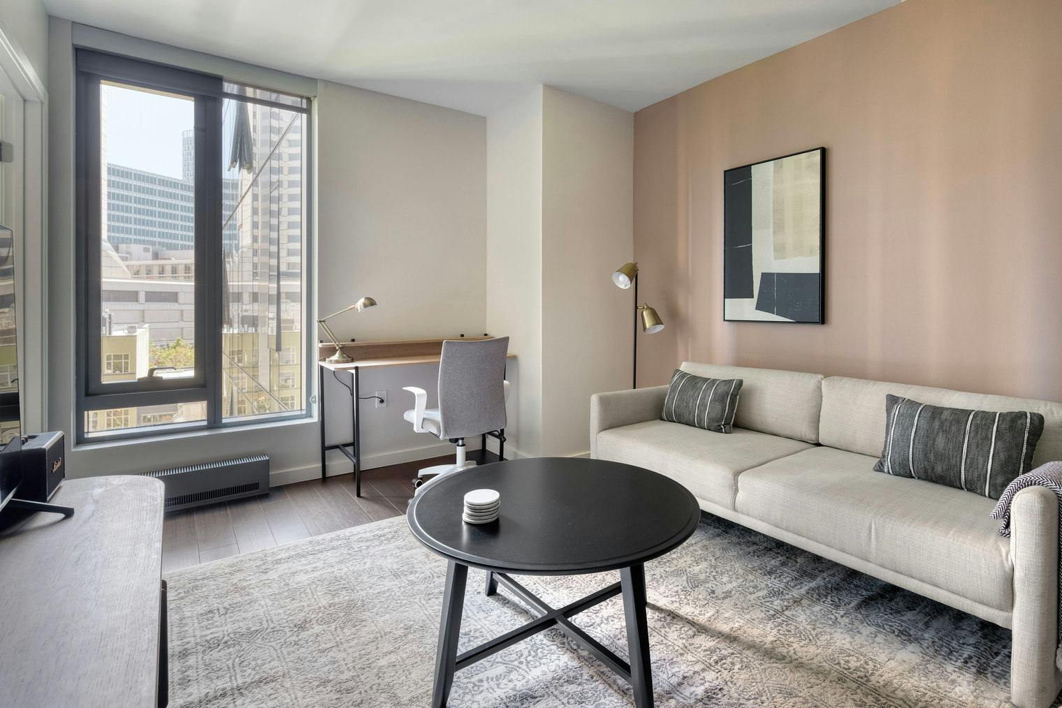 Квартира сдается в аренду за $5,524 в месяц в San Francisco, Van Ness Avenue