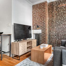 Квартира сдается в аренду за $6,039 в месяц в New York City, Mott St
