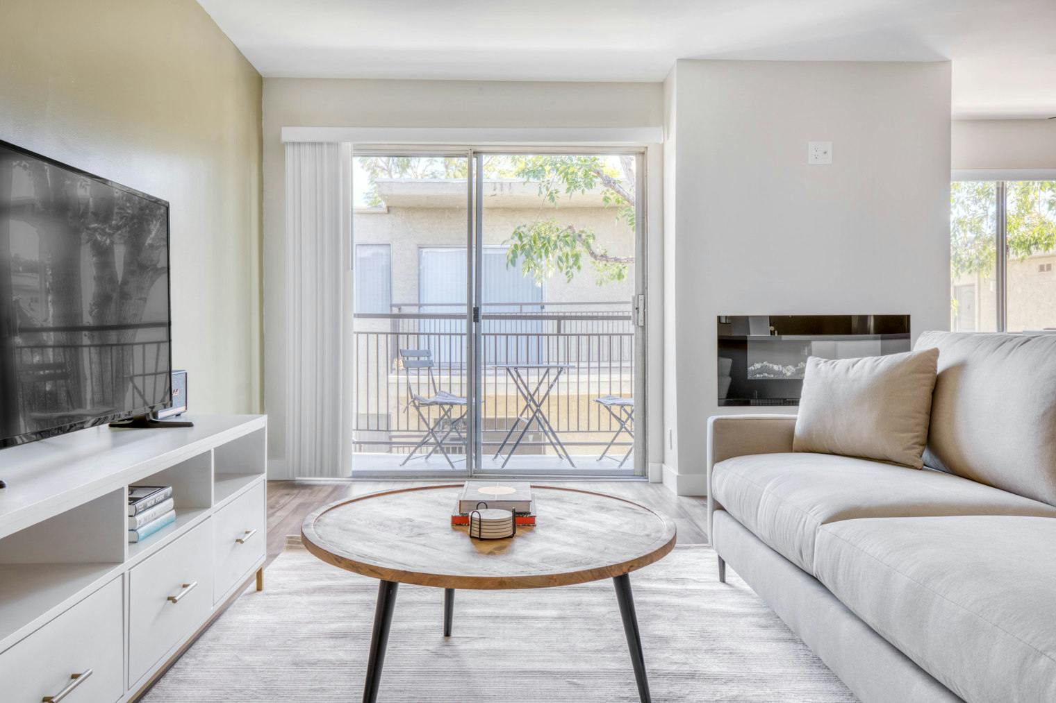 Appartement à louer pour $3,870/mois à Los Angeles, Burbank Boulevard