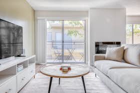 Apartamento en alquiler por $2,313 al mes en Encino, Burbank Blvd