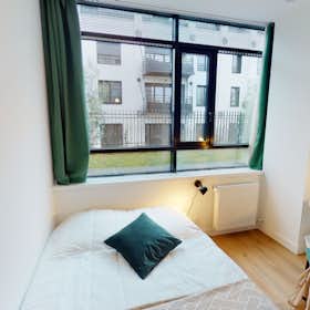 Privé kamer te huur voor € 748 per maand in Asnières-sur-Seine, Avenue Sainte-Anne
