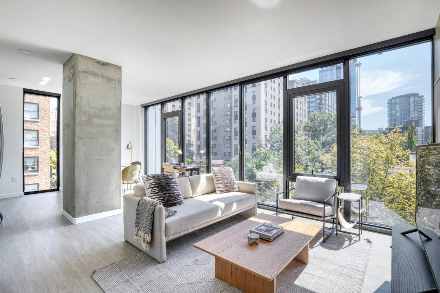 Appartamento in affitto a $2,933 al mese a Seattle, Spring Street