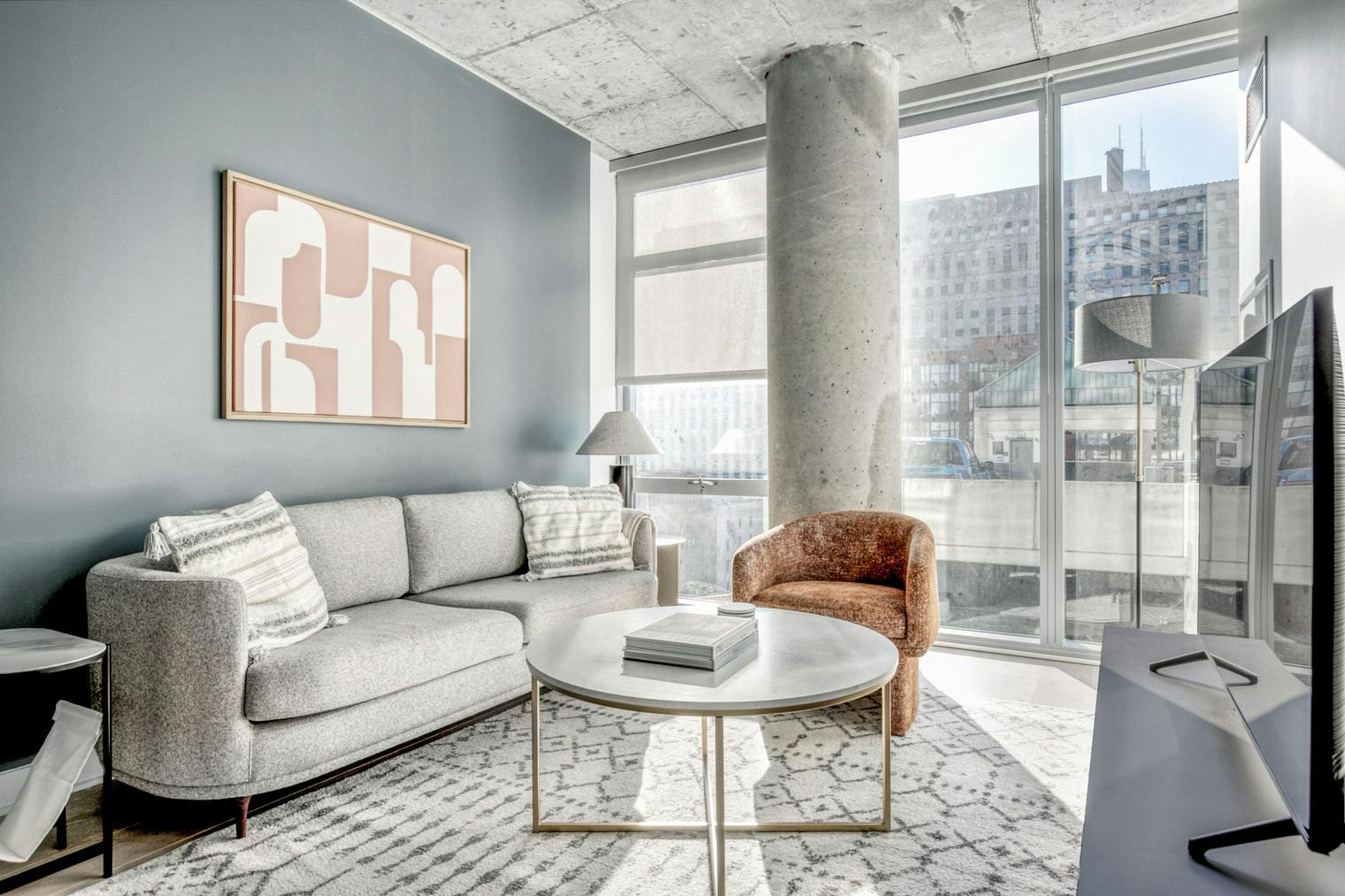 West Illinois Street, Chicago, IL preview