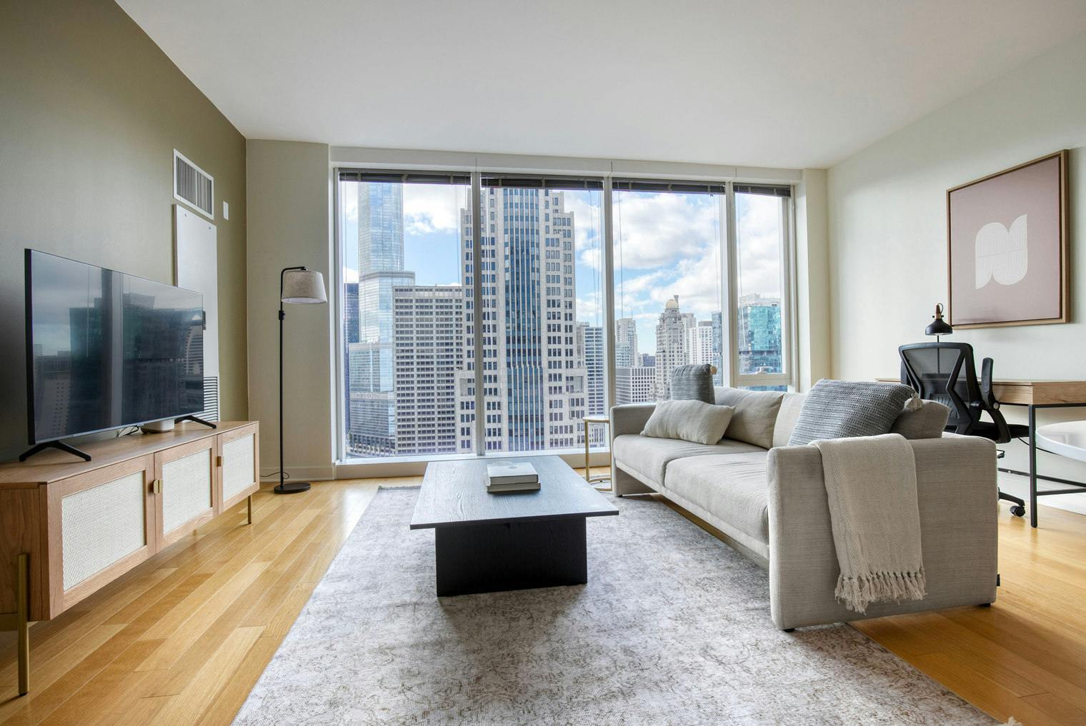 East North Water Street, Chicago, IL preview