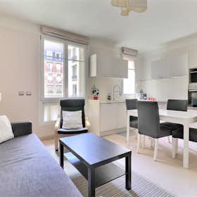 Apartment for rent for €2,640 per month in Paris, Rue Jouvenet