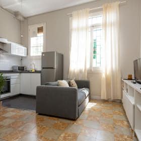 Apartment for rent for €1,495 per month in Barcelona, Carrer de Sant Pere Més Baix