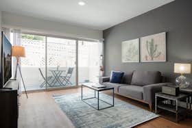 公寓 正在以 $2,311 的月租出租，其位于 Los Angeles, Gorham Ave