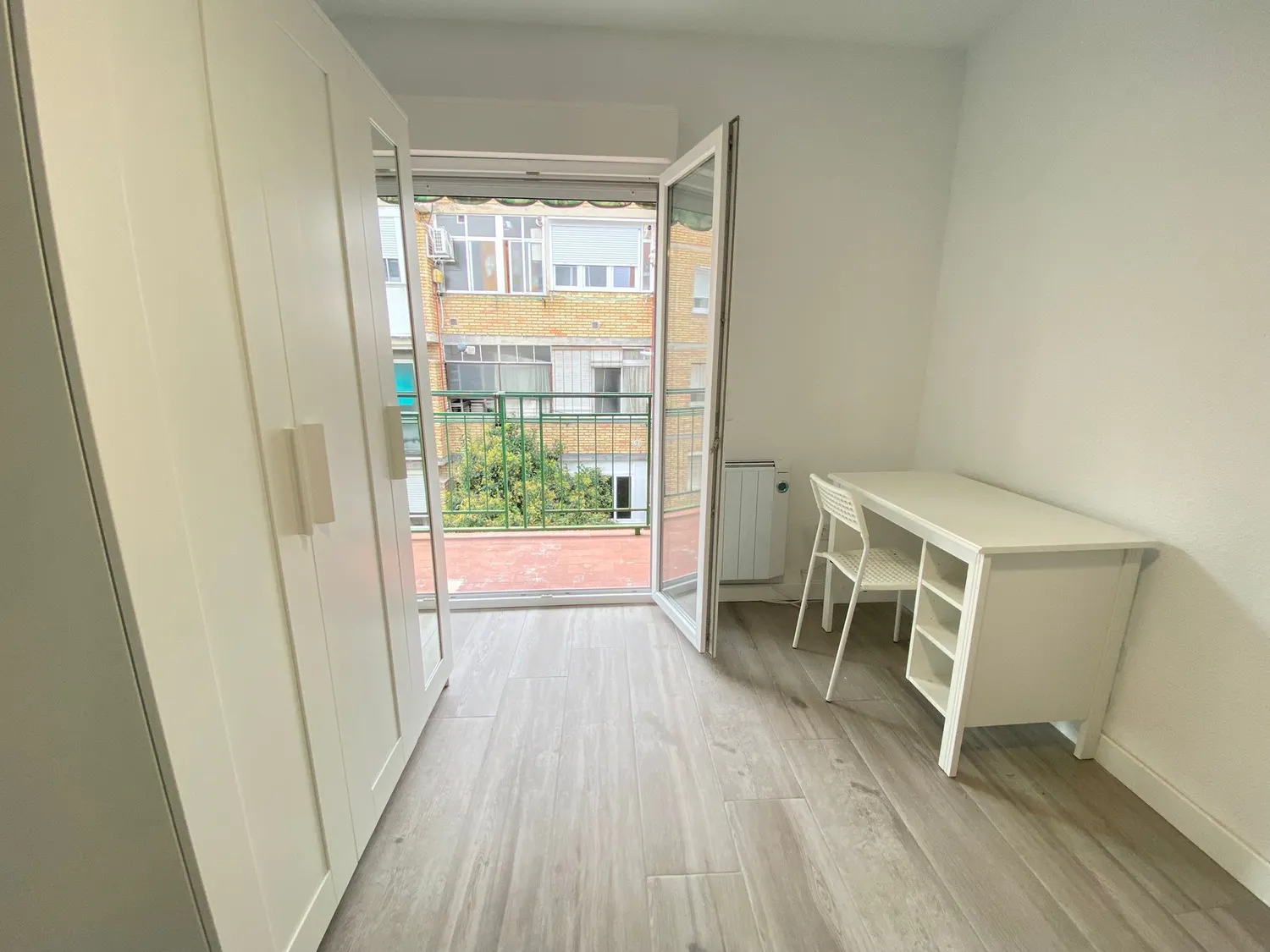Private room in Calle de Encarnación Oviol, Madrid (1445780) ROOM 2