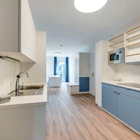 私人房间 正在以 €626 的月租出租，其位于 Berlin, Rathenaustraße