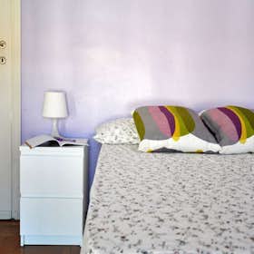 Private room for rent for €805 per month in Milan, Via Mauro Macchi