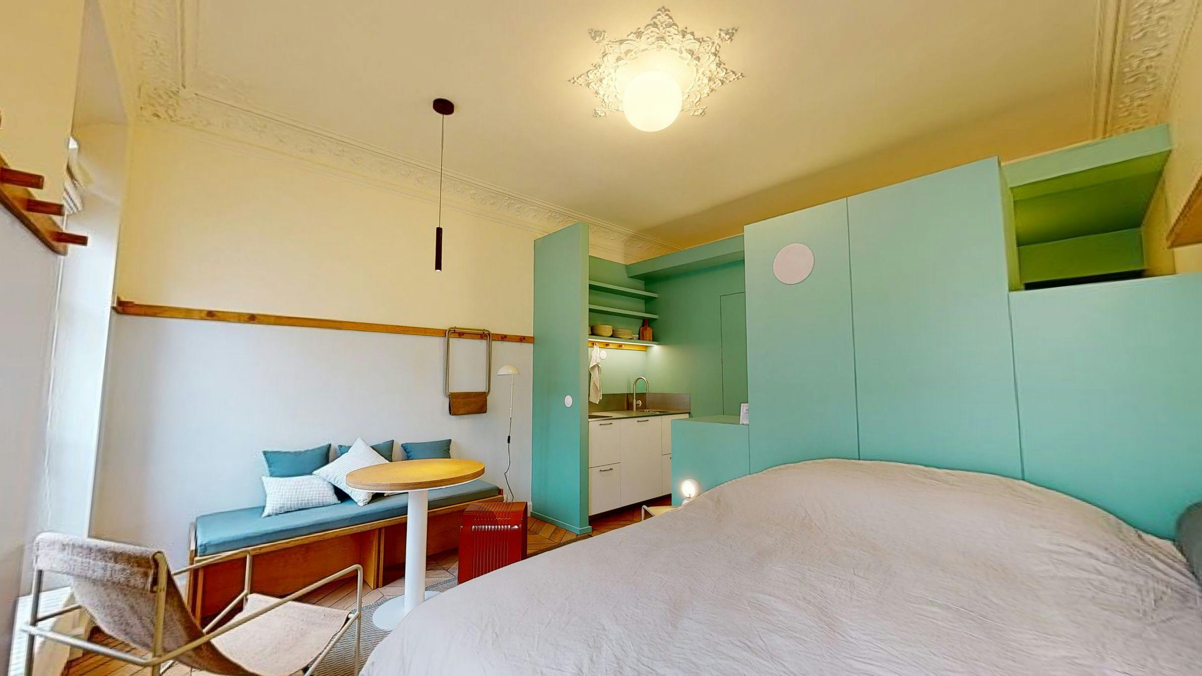 Private room for rent on Rue de Douai, Paris - Vue 3