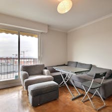 Apartment for rent for €1,802 per month in Paris, Rue de la Duée