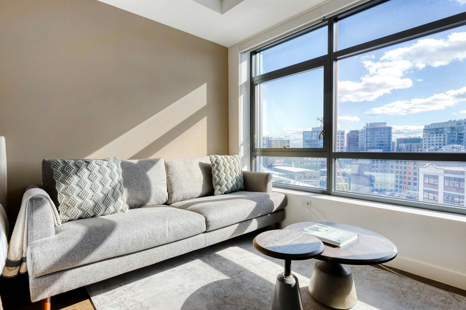 Studio à louer pour $7,230/mois à Boston, Beacon Street