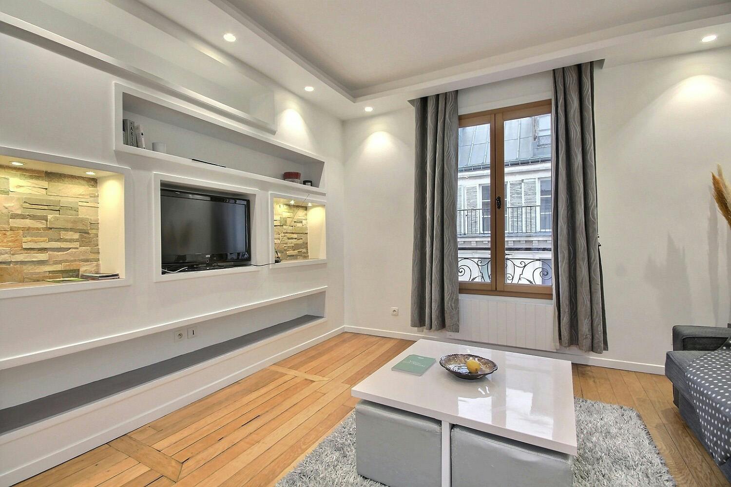 Appartement – Paris, 2nd Arrondissement - Plus