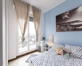 Cameră privată de închiriat pentru 515 EUR pe lună în Corsico, Via dei Mandorli