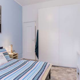 Private room for rent for €810 per month in Milan, Largo Cavalieri di Malta