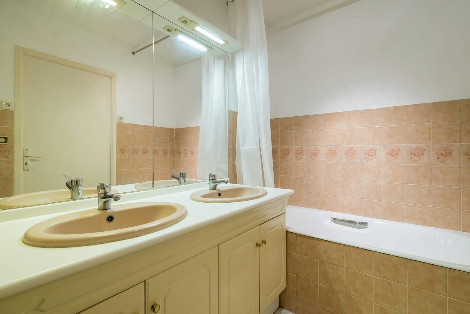 Apartment Lyon, 17m² — photo 7