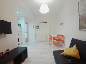 Apartamento en alquiler por 750 € al mes en Madrid, Calle de Carlos Fuentes