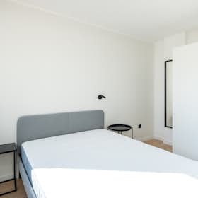 Private room for rent for €900 per month in Paris, Rue Fernand Pelloutier